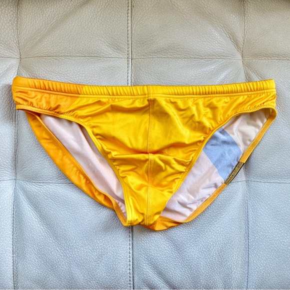Charlie by MZ Gold and Black Lifeguard Swim Brief XL - Picture 3 of 3